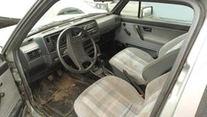 VW Golf II zu verkaufen Bild 3