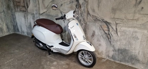 Vespa Primavera 50 4 Takt Bild 2