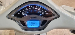 Vespa Primavera 50 4 Takt Bild 5