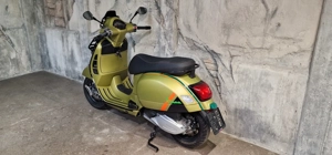 Vespa GTS 300 ABS HPE im Top Zustand  Bild 5