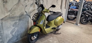 Vespa GTS 300 ABS HPE im Top Zustand  Bild 9