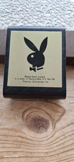 Playboy Feuerzeug    Bild 2