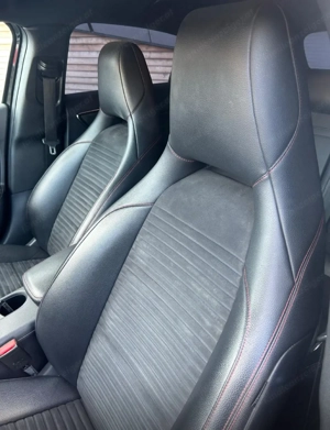 Mercedes A160d AMG Line Bild 2