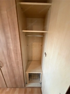 Kleiderschrank gross Bild 4