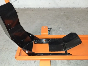 Motorrad Rangierschiene mit Wippe Bild 2