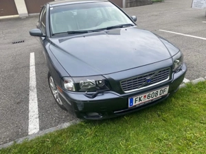 Kraftfahrzeug Bild 2