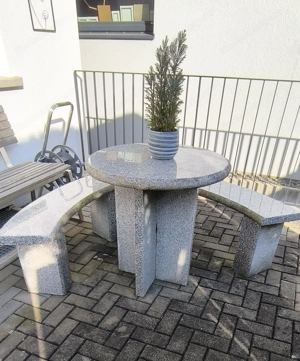 Granit Tisch und Bänke  9 Teilig Bild 3