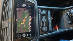 VW Touran 7- Sitzer Bild 3