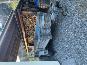 Anhänger gebremst Bild 2