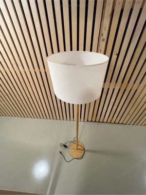Stehlampe Eiche natur   weiß Bild 2