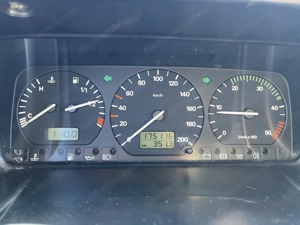 VW T4 Caravelle 102 PS Bild 9