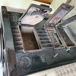 Holz und Kohleofen zu verschenken Bild 2