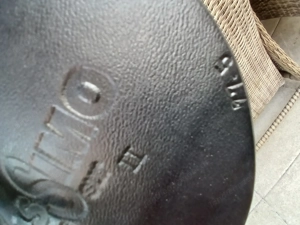 Rundes, kurzes Pferd: Dressursattel zu verkaufen Bild 3