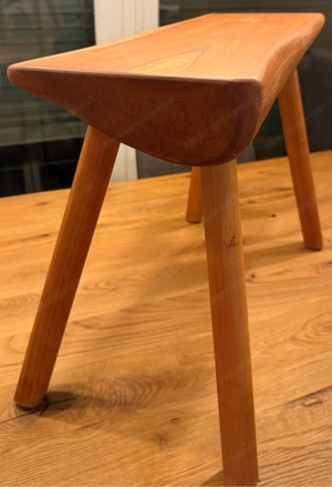 2  Holzschemel Bild 2