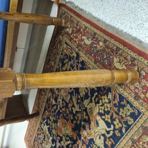 großer Holztisch, ausziehbar, zu verschenken Bild 2