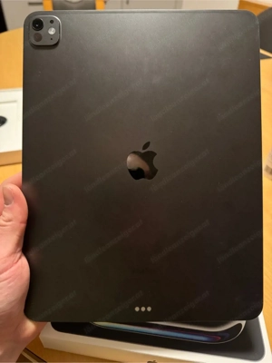 iPad Pro 13" (2024) - Space Schwarz - 256 GB - Wi-Fi Bild 3