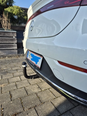 Mercedes Benz EQE 300 AHK EZ 06 2025 Bild 10