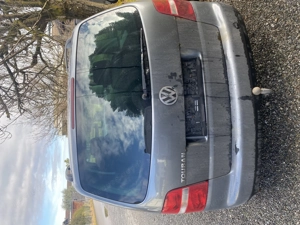 Volkswagen Touran Bild 3