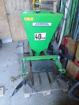 Kartoffelleger, Landwirtschaft, Traktor Bild 2