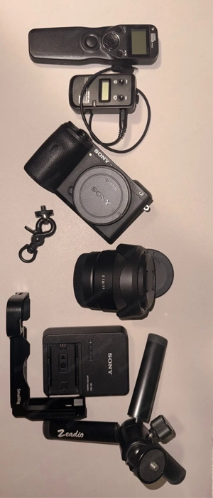 Sony Alpha 6600 Set inkl. Sony 11mm f 1.8 Objektiv + Top Zubehör (Vlogging   Reise) Bild 5
