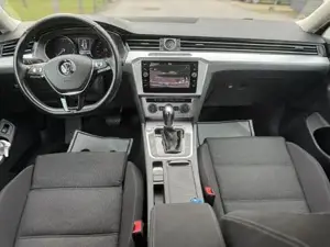 VW Passat Bild 10