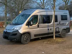 Pössl   Camper Bj. 24 mit 22.500km ! Bild 2