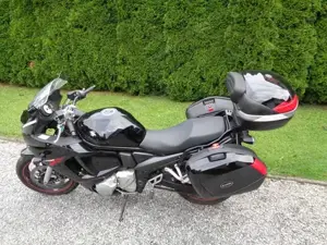 Motorrad Suzuki GSX 650 Bild 8