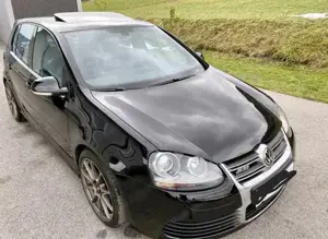 VW Golf R32