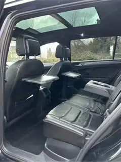 VW Tiguan Allspace 2.0 TDI DSG 4Motion R-Line Bild 2