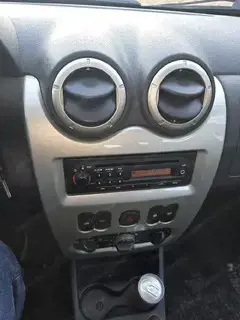 Dacia  Logan  1.6  MPI   Bild 5