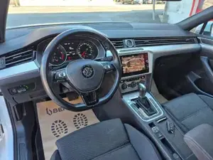 Volkswagen Passat Bild 18
