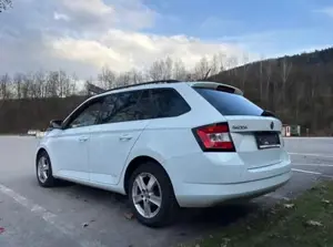 SKODA FABIA  TDi BJ -2016 Nur 118,000km Bild 4