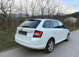 SKODA FABIA  TDi BJ -2016 Nur 118,000km Bild 8