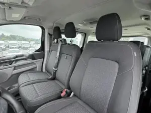 Ford Tourneo Custom Trend L2 9-Sitzer (Trend 9-Sitzer) 320 2.0 EcoB... Bild 10