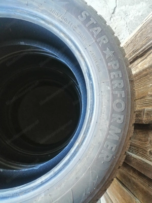 Winterreifen 205 60 16  Bild 3