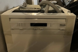 Miele Einbaugeschirrspüler 45cm, G4620 SCi