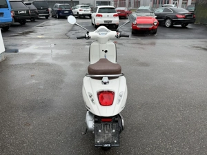 Vespa Piaggio Primavera 125 ABS bj 2022 3000Km Bild 9