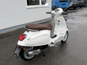 Vespa Piaggio Primavera 125 ABS bj 2022 3000Km Bild 3