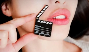 Suche Amateurdarstellerinnen für Erotikaufnahmen ( zahle Gage )