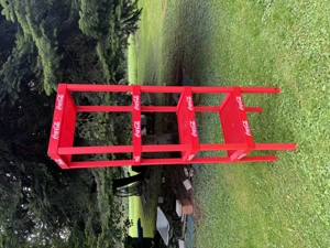 Kunststoff Cola Regal