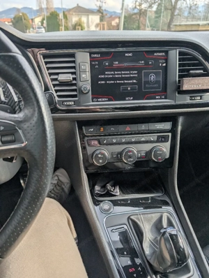 Seat Leon ST 300 Cupra Allrad Bild 4