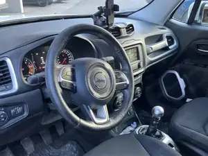 Jeep Renegade Bild 8