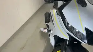 Yamaha YZF-R 125 A Sonderedition Bild 2