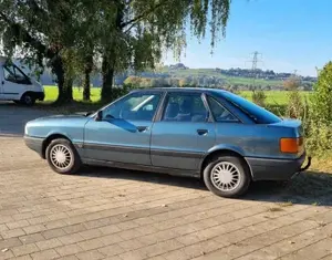 Audi 80 Bild 2