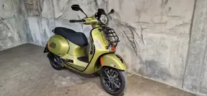 Vespa GTS 300 ABS HPE im Top Zustand  Bild 3