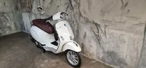 Vespa Primavera 50 4 Takt Bild 3