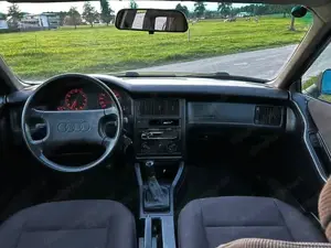 Audi 80
