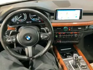BMW X5 Bild 8