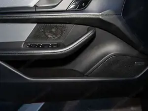 Porsche Taycan Bild 12