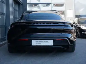 Porsche Taycan Bild 4